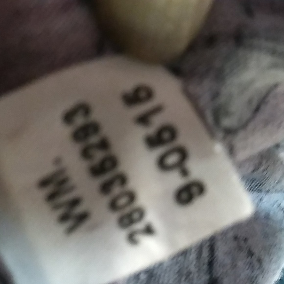 No Boundaries skull top. - Picture 8 of 8